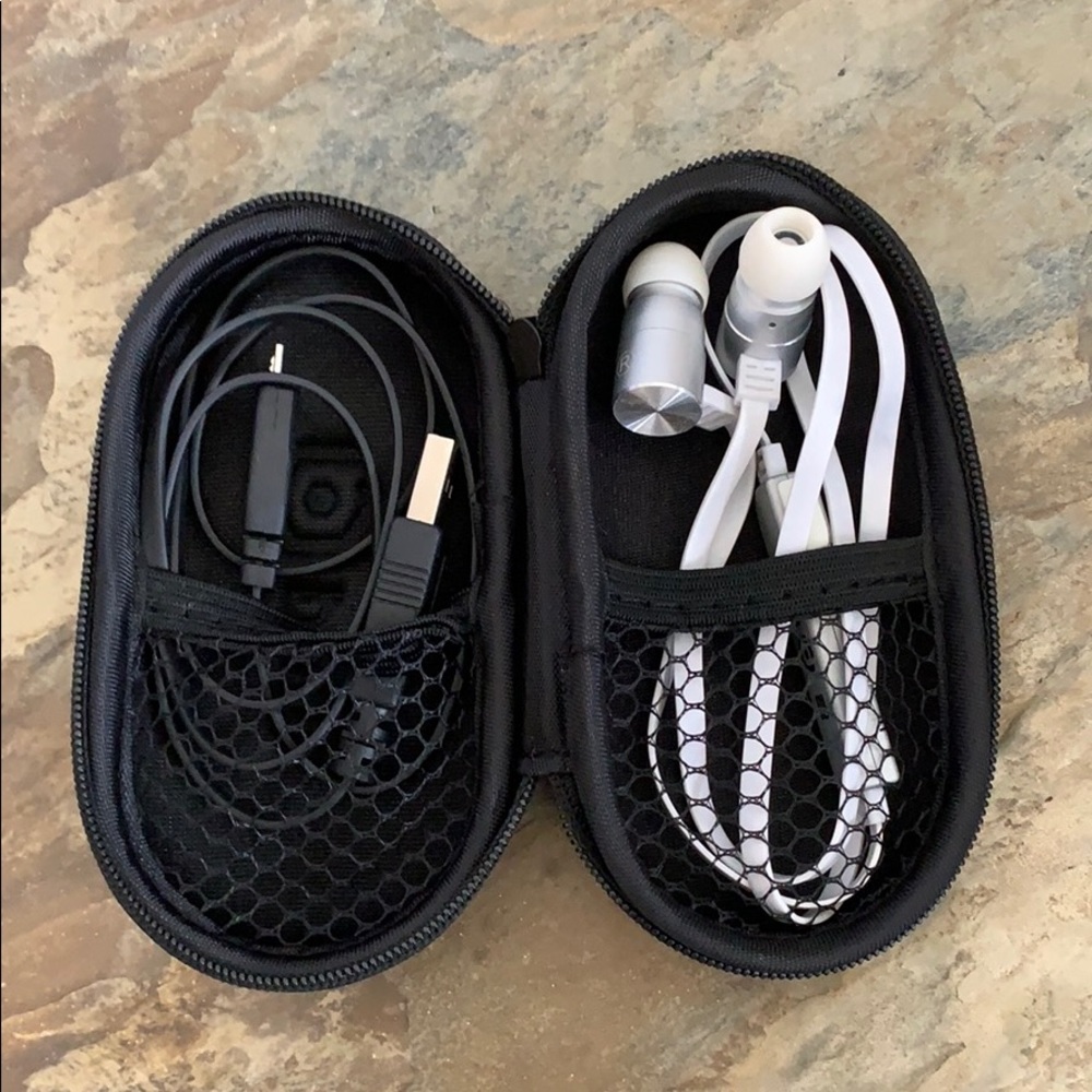 POM Pro2go 100P Wireless Bluetooth Stereo Headset